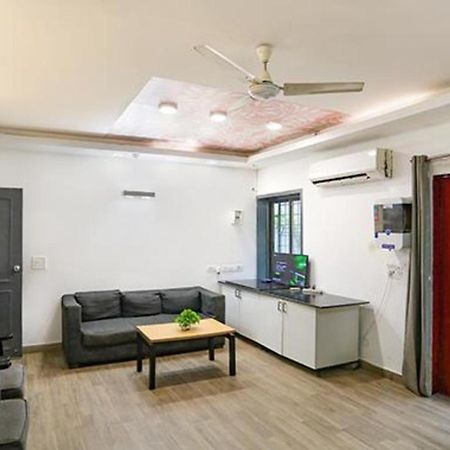 Fabhotel F9 Sector 51 Noida Exterior photo